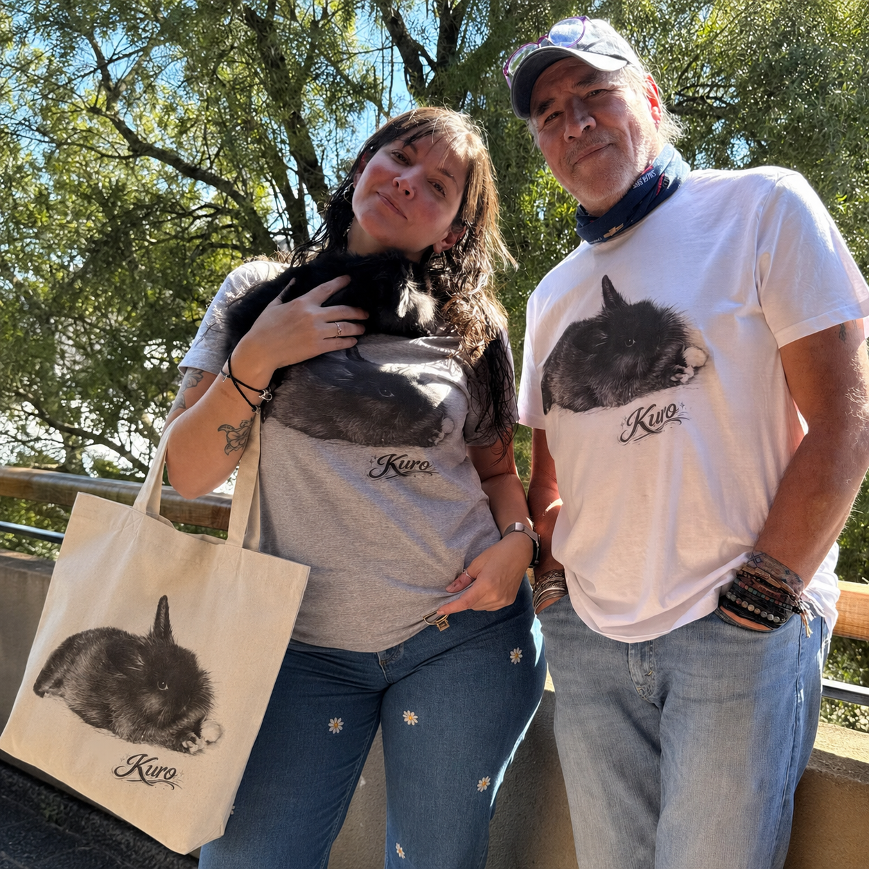 Pack de dos poleras y una tote bag personalizadas con foto de mascota